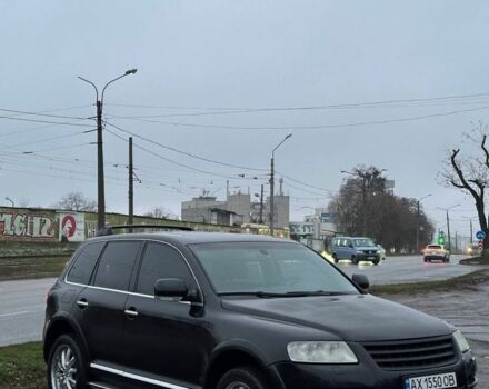 Чорний Фольксваген Туарег, об'ємом двигуна 4.2 л та пробігом 343 тис. км за 5500 $, фото 1 на Automoto.ua