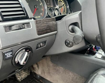 Черный Фольксваген Туарег, объемом двигателя 3.2 л и пробегом 340 тыс. км за 7000 $, фото 13 на Automoto.ua