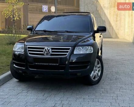 Чорний Фольксваген Туарег, об'ємом двигуна 3.2 л та пробігом 300 тис. км за 7600 $, фото 2 на Automoto.ua