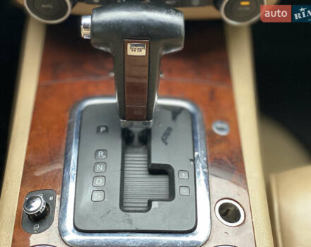 Черный Фольксваген Туарег, объемом двигателя 2.5 л и пробегом 373 тыс. км за 6950 $, фото 57 на Automoto.ua