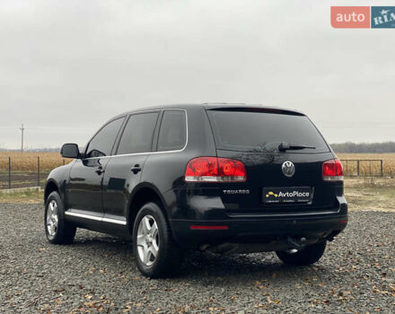 Черный Фольксваген Туарег, объемом двигателя 2.5 л и пробегом 373 тыс. км за 6950 $, фото 32 на Automoto.ua