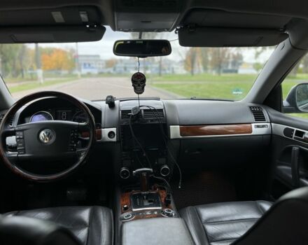 Чорний Фольксваген Туарег, об'ємом двигуна 3.2 л та пробігом 280 тис. км за 5000 $, фото 8 на Automoto.ua