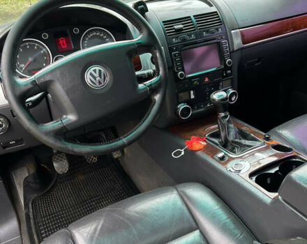 Чорний Фольксваген Туарег, об'ємом двигуна 3.19 л та пробігом 260 тис. км за 5300 $, фото 21 на Automoto.ua