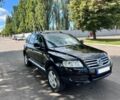 Черный Фольксваген Туарег, объемом двигателя 2.5 л и пробегом 260 тыс. км за 3800 $, фото 2 на Automoto.ua
