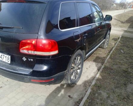 Черный Фольксваген Туарег, объемом двигателя 3.2 л и пробегом 350 тыс. км за 2700 $, фото 3 на Automoto.ua