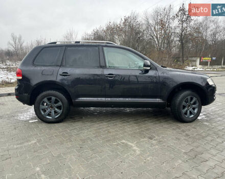 Черный Фольксваген Туарег, объемом двигателя 2.46 л и пробегом 221 тыс. км за 6700 $, фото 9 на Automoto.ua