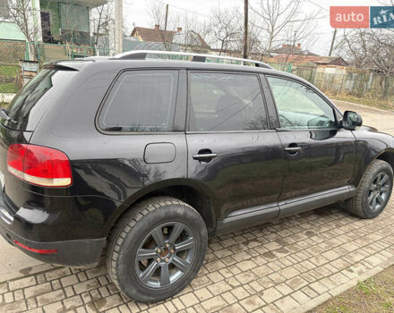 Черный Фольксваген Туарег, объемом двигателя 2.51 л и пробегом 321 тыс. км за 5999 $, фото 6 на Automoto.ua