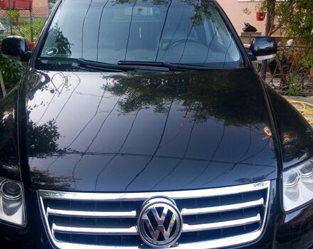 Черный Фольксваген Туарег, объемом двигателя 2.5 л и пробегом 317 тыс. км за 8500 $, фото 2 на Automoto.ua