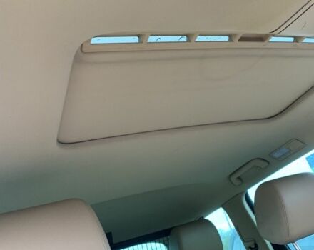 Черный Фольксваген Туарег, объемом двигателя 5 л и пробегом 230 тыс. км за 5800 $, фото 6 на Automoto.ua