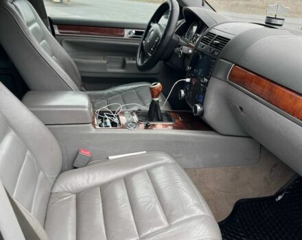 Черный Фольксваген Туарег, объемом двигателя 2.5 л и пробегом 100 тыс. км за 4350 $, фото 9 на Automoto.ua