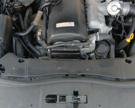 Чорний Фольксваген Туарег, об'ємом двигуна 2 л та пробігом 380 тис. км за 5460 $, фото 9 на Automoto.ua