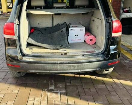 Чорний Фольксваген Туарег, об'ємом двигуна 2.46 л та пробігом 330 тис. км за 7300 $, фото 6 на Automoto.ua