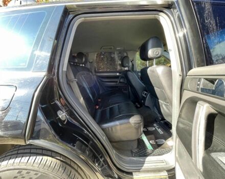 Черный Фольксваген Туарег, объемом двигателя 3.2 л и пробегом 380 тыс. км за 6700 $, фото 20 на Automoto.ua