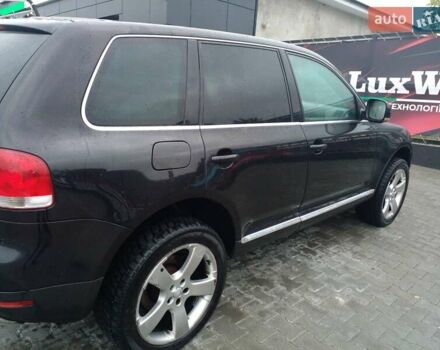 Чорний Фольксваген Туарег, об'ємом двигуна 2.5 л та пробігом 400 тис. км за 8600 $, фото 16 на Automoto.ua