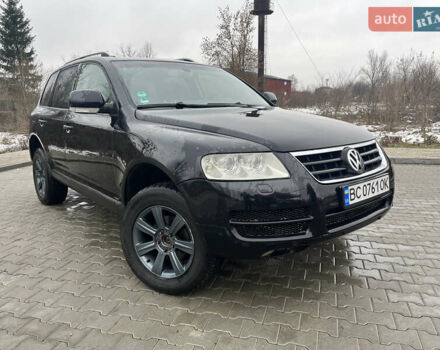 Черный Фольксваген Туарег, объемом двигателя 2.46 л и пробегом 221 тыс. км за 6700 $, фото 6 на Automoto.ua