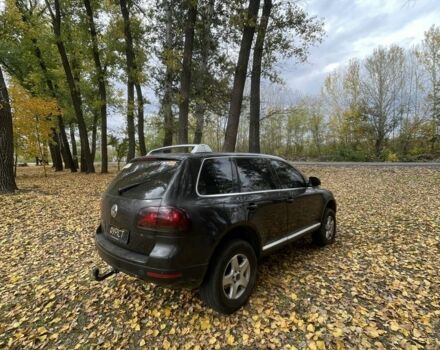 Черный Фольксваген Туарег, объемом двигателя 2.5 л и пробегом 300 тыс. км за 4100 $, фото 4 на Automoto.ua