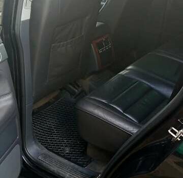 Черный Фольксваген Туарег, объемом двигателя 5 л и пробегом 315 тыс. км за 8500 $, фото 10 на Automoto.ua