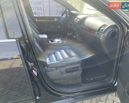 Чорний Фольксваген Туарег, об'ємом двигуна 3.2 л та пробігом 256 тис. км за 9200 $, фото 8 на Automoto.ua