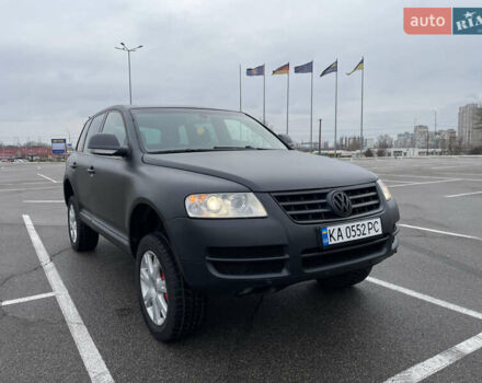 Черный Фольксваген Туарег, объемом двигателя 2.97 л и пробегом 370 тыс. км за 7700 $, фото 9 на Automoto.ua