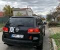 Черный Фольксваген Туарег, объемом двигателя 2.5 л и пробегом 399 тыс. км за 2400 $, фото 3 на Automoto.ua