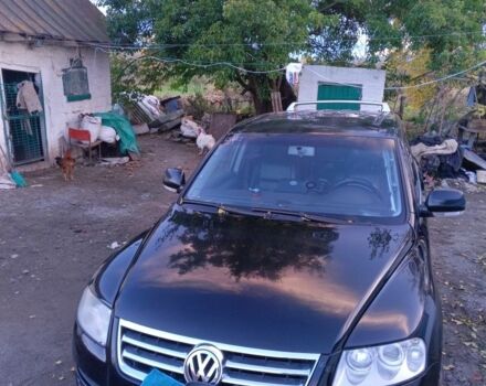 Чорний Фольксваген Туарег, об'ємом двигуна 2 л та пробігом 380 тис. км за 5460 $, фото 1 на Automoto.ua