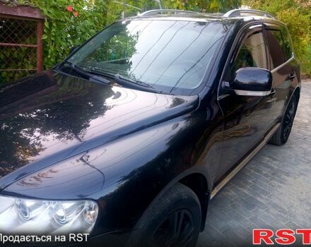 Черный Фольксваген Туарег, объемом двигателя 2.5 л и пробегом 317 тыс. км за 8500 $, фото 6 на Automoto.ua