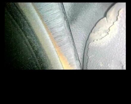 Черный Фольксваген Туарег, объемом двигателя 3.2 л и пробегом 350 тыс. км за 2700 $, фото 4 на Automoto.ua