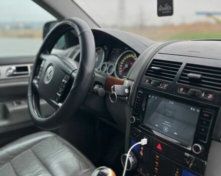 Черный Фольксваген Туарег, объемом двигателя 2.5 л и пробегом 100 тыс. км за 4350 $, фото 12 на Automoto.ua