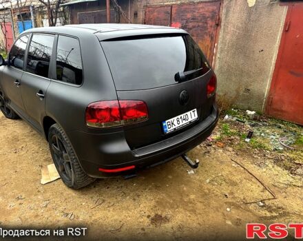 Чорний Фольксваген Туарег, об'ємом двигуна 4.9 л та пробігом 169 тис. км за 6000 $, фото 8 на Automoto.ua