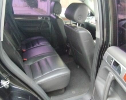 Черный Фольксваген Туарег, объемом двигателя 2.5 л и пробегом 168 тыс. км за 3900 $, фото 5 на Automoto.ua