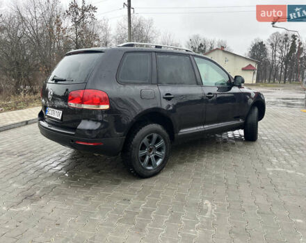 Черный Фольксваген Туарег, объемом двигателя 2.46 л и пробегом 221 тыс. км за 6700 $, фото 11 на Automoto.ua