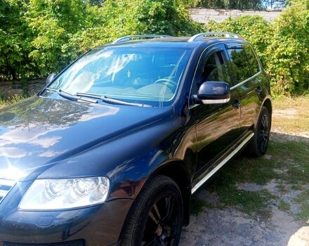 Черный Фольксваген Туарег, объемом двигателя 2.5 л и пробегом 317 тыс. км за 8500 $, фото 1 на Automoto.ua