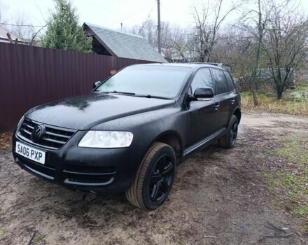 Черный Фольксваген Туарег, объемом двигателя 3 л и пробегом 333 тыс. км за 3950 $, фото 7 на Automoto.ua