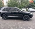 Черный Фольксваген Туарег, объемом двигателя 3.2 л и пробегом 280 тыс. км за 7999 $, фото 2 на Automoto.ua