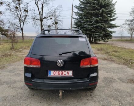 Черный Фольксваген Туарег, объемом двигателя 3 л и пробегом 300 тыс. км за 6500 $, фото 6 на Automoto.ua