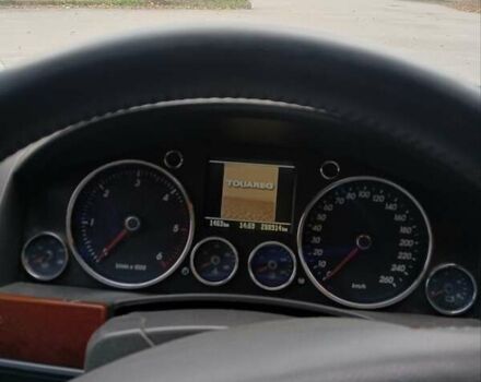 Черный Фольксваген Туарег, объемом двигателя 2.46 л и пробегом 288 тыс. км за 6800 $, фото 11 на Automoto.ua