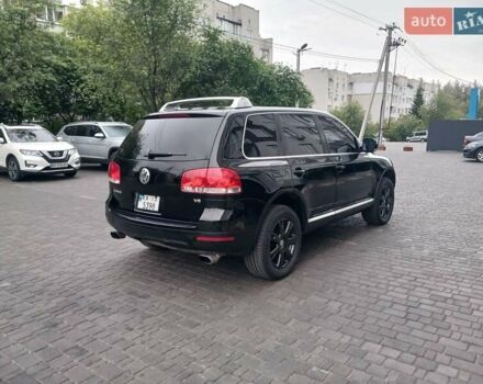 Черный Фольксваген Туарег, объемом двигателя 3.2 л и пробегом 280 тыс. км за 7999 $, фото 7 на Automoto.ua
