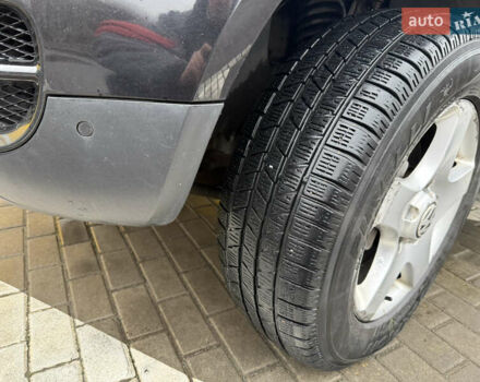 Черный Фольксваген Туарег, объемом двигателя 2.97 л и пробегом 329 тыс. км за 9500 $, фото 16 на Automoto.ua