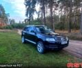 Черный Фольксваген Туарег, объемом двигателя 3.2 л и пробегом 270 тыс. км за 6650 $, фото 1 на Automoto.ua