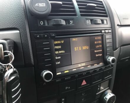 Черный Фольксваген Туарег, объемом двигателя 3 л и пробегом 212 тыс. км за 8555 $, фото 3 на Automoto.ua