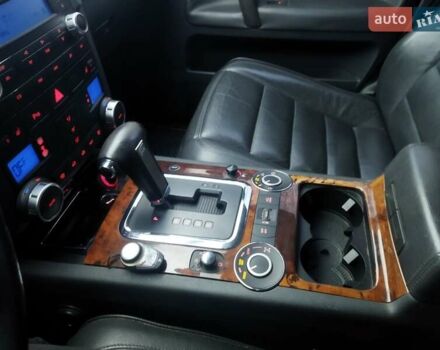 Черный Фольксваген Туарег, объемом двигателя 3.19 л и пробегом 249 тыс. км за 6400 $, фото 27 на Automoto.ua