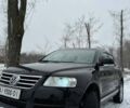 Чорний Фольксваген Туарег, об'ємом двигуна 2.97 л та пробігом 343 тис. км за 9000 $, фото 1 на Automoto.ua