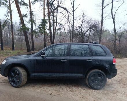 Черный Фольксваген Туарег, объемом двигателя 3 л и пробегом 333 тыс. км за 3950 $, фото 6 на Automoto.ua