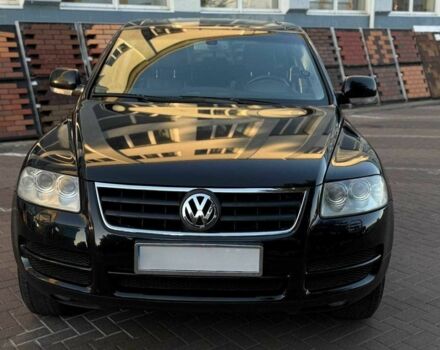 Чорний Фольксваген Туарег, об'ємом двигуна 2.5 л та пробігом 300 тис. км за 4900 $, фото 1 на Automoto.ua
