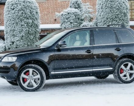 Черный Фольксваген Туарег, объемом двигателя 3 л и пробегом 266 тыс. км за 4350 $, фото 4 на Automoto.ua