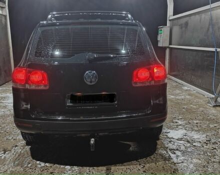 Черный Фольксваген Туарег, объемом двигателя 2.5 л и пробегом 345 тыс. км за 4720 $, фото 6 на Automoto.ua