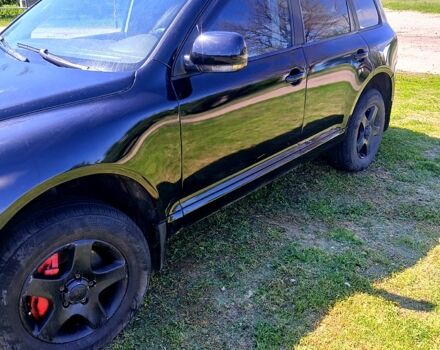 Черный Фольксваген Туарег, объемом двигателя 3.2 л и пробегом 0 тыс. км за 7500 $, фото 7 на Automoto.ua