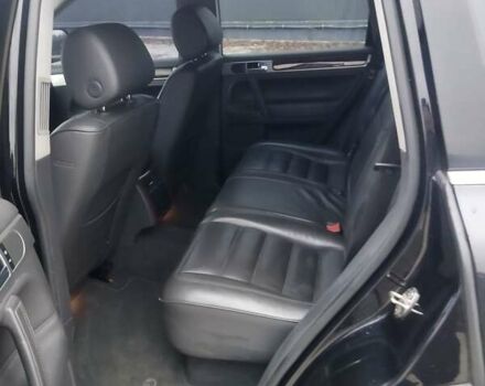 Черный Фольксваген Туарег, объемом двигателя 3.19 л и пробегом 249 тыс. км за 6400 $, фото 20 на Automoto.ua