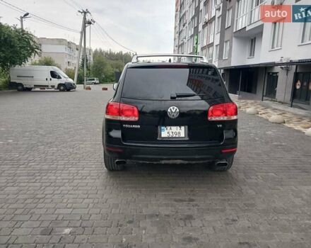 Черный Фольксваген Туарег, объемом двигателя 3.2 л и пробегом 280 тыс. км за 7700 $, фото 10 на Automoto.ua