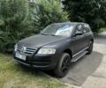 Черный Фольксваген Туарег, объемом двигателя 2.5 л и пробегом 270 тыс. км за 5500 $, фото 1 на Automoto.ua